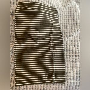 Max studios olive green pencil skirt